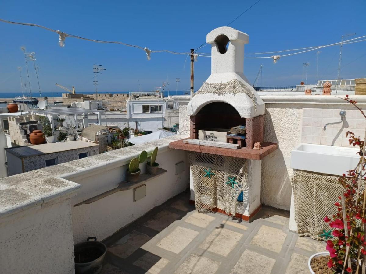 Villa Casa Vacanze Il Mare Tra I Tetti - Relaxing Terrace & Sea View Monopoli Exterior foto